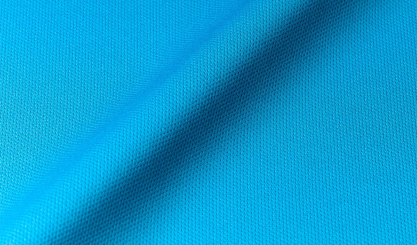 生地の裏面は肌離れの良い凸凹構造。